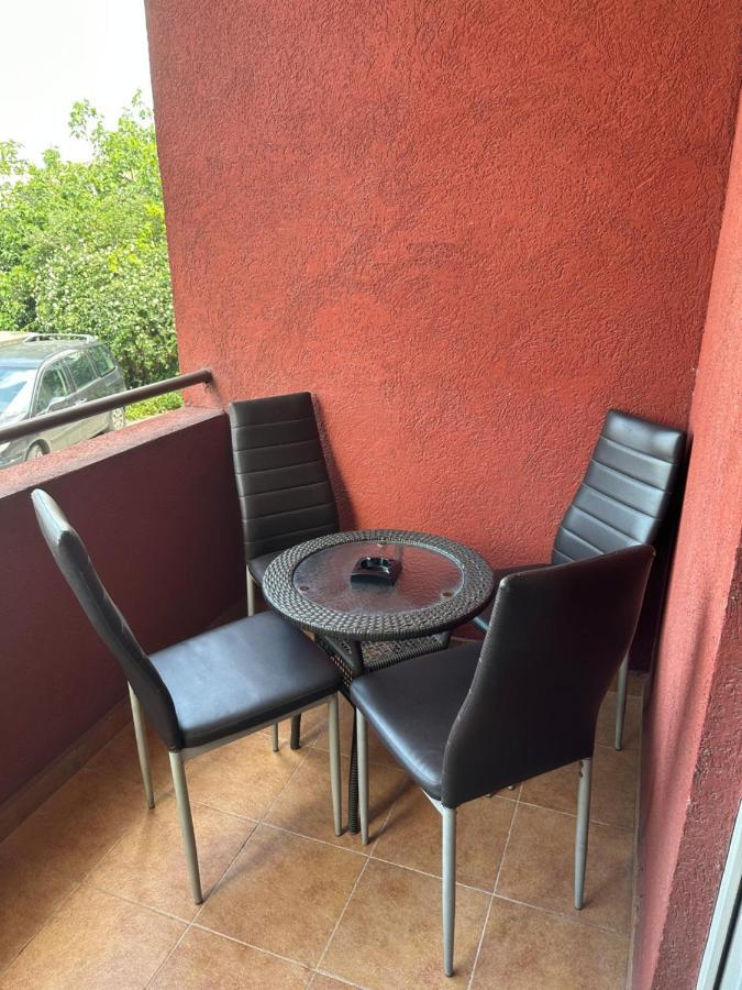 Bella Apartman 波德戈里察 外观 照片